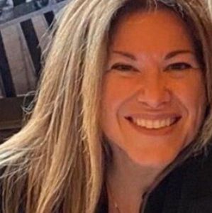 Meet your Posher, Angie